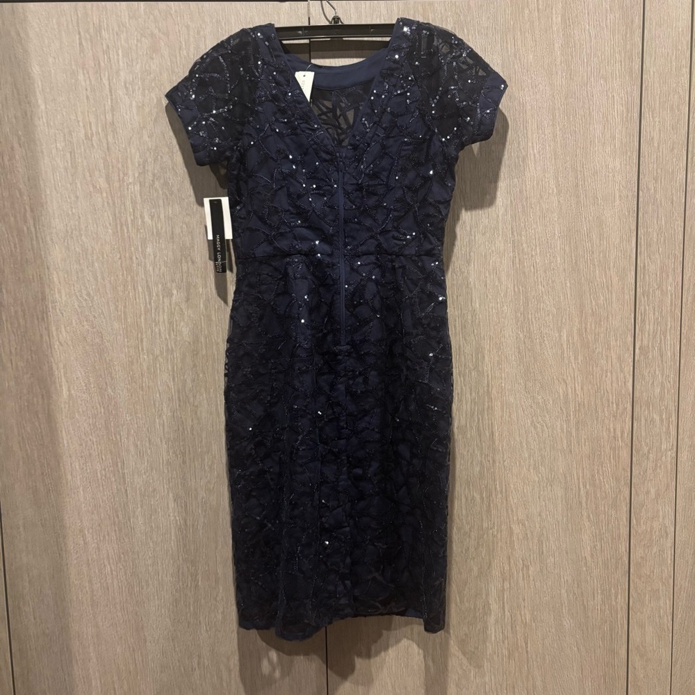 Maggy London Petite 2P Navy Sequin Lace Cocktail Sheath Dress NWT - Picture 3 of 4